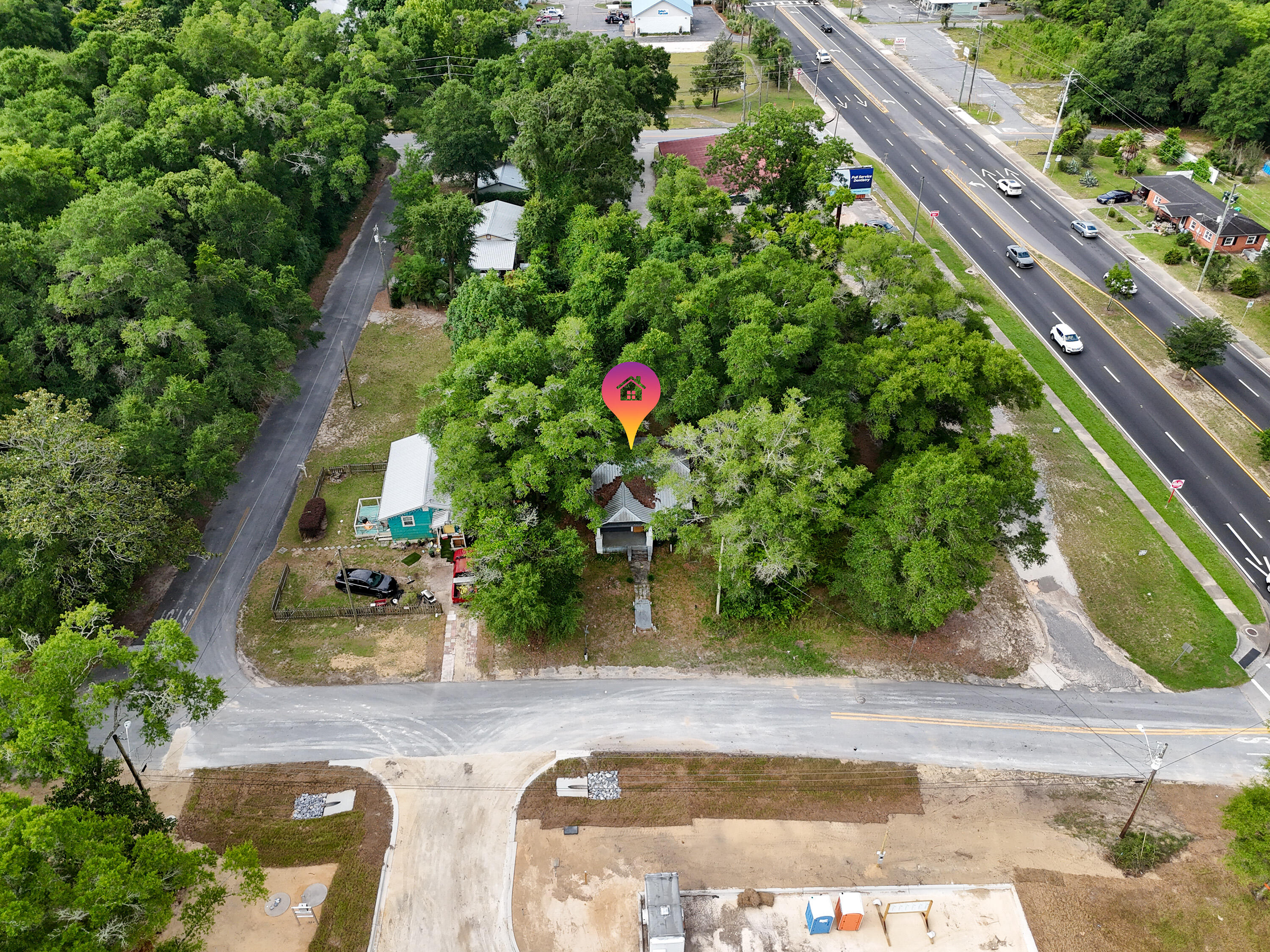 TOWN OF DEFUNIAK SPRINGS - Land