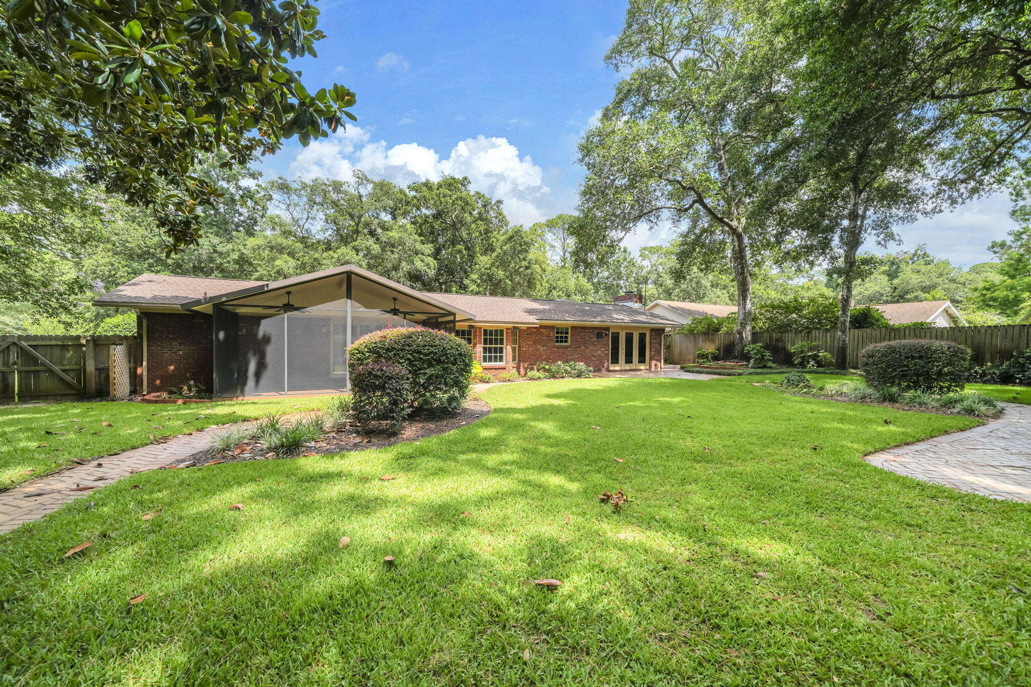 Bahia Vista Lot 22 Block A - Residential