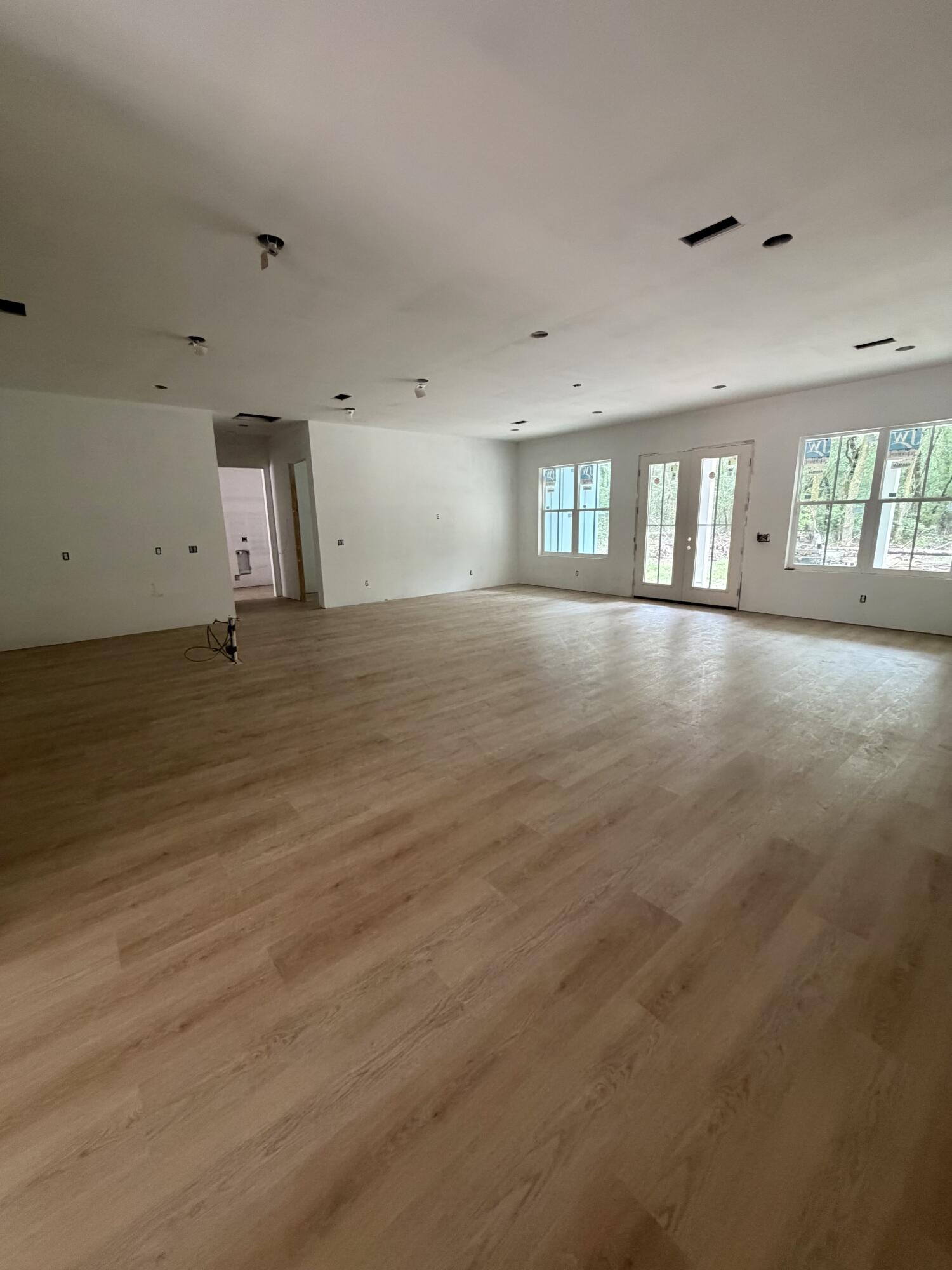 MAGNOLIA BAY ESTATES - Residential