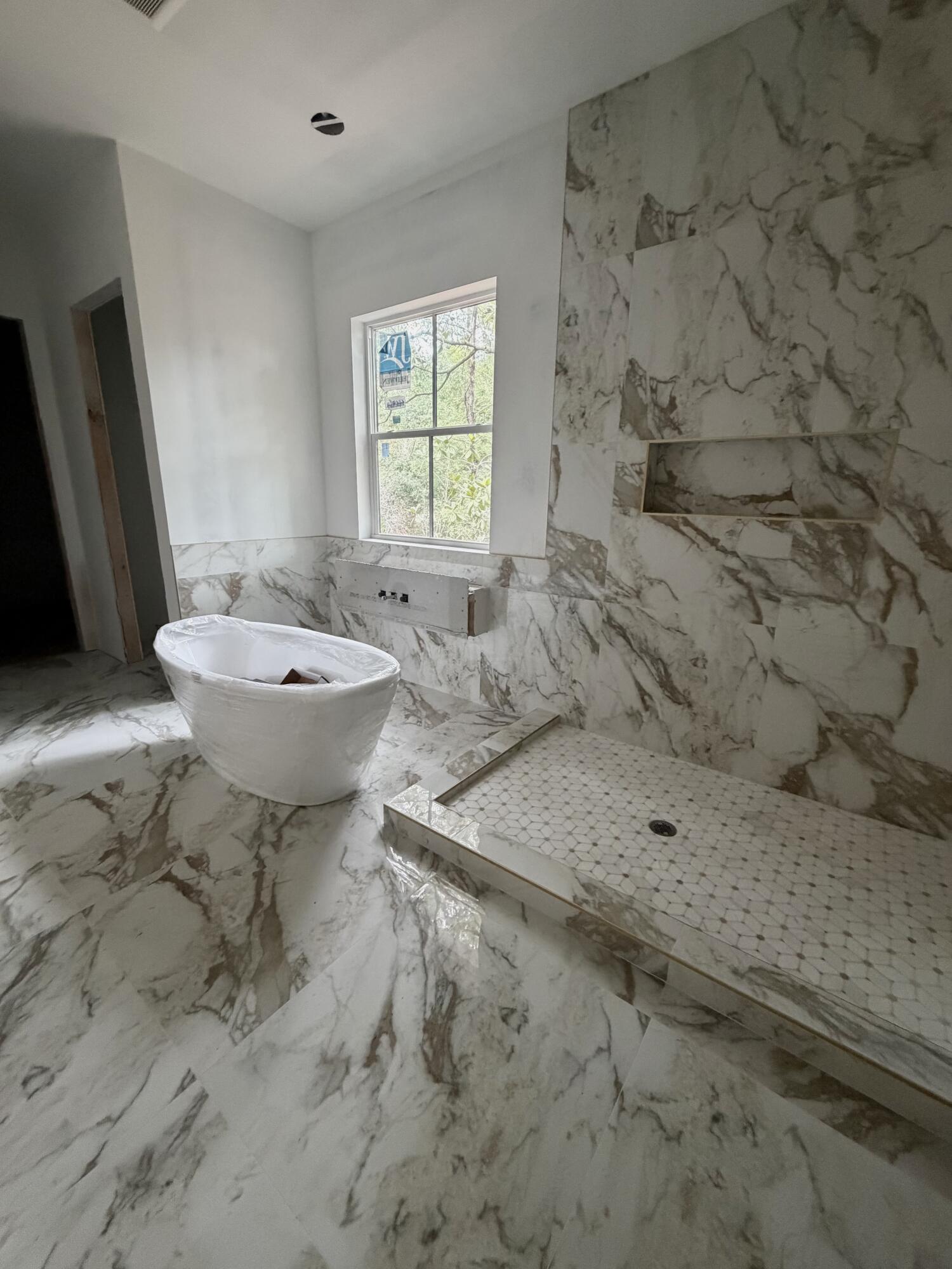 MAGNOLIA BAY ESTATES - Residential
