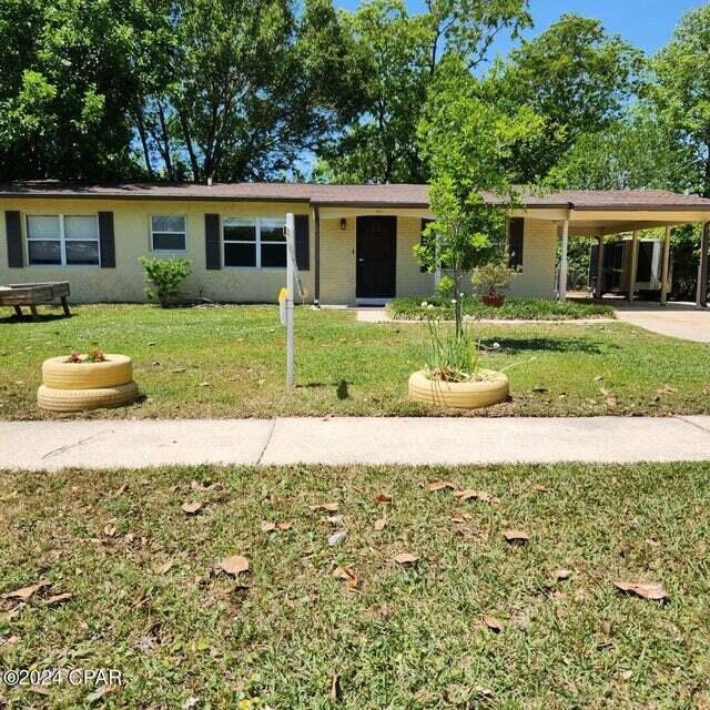 OAK TREE PARK - Residential