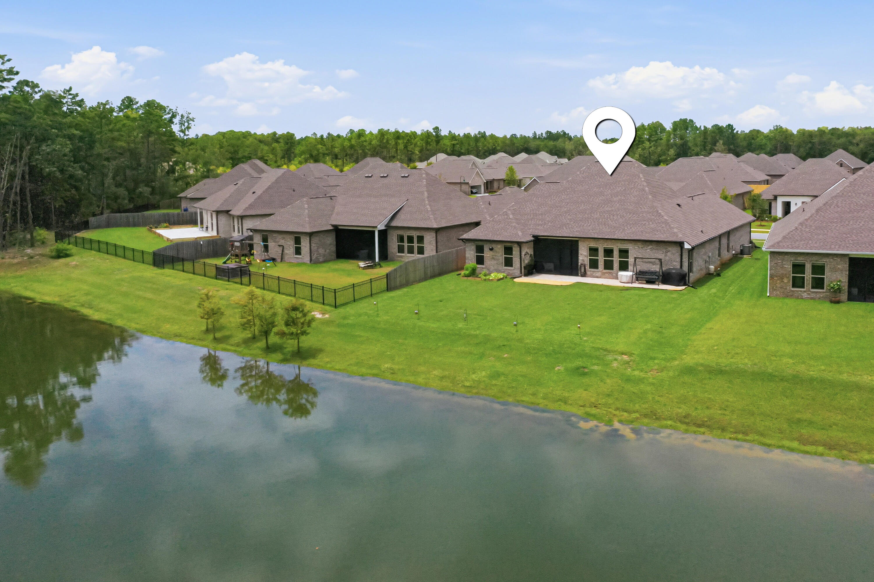 HAMMOCK BAY - STARBURST - Residential