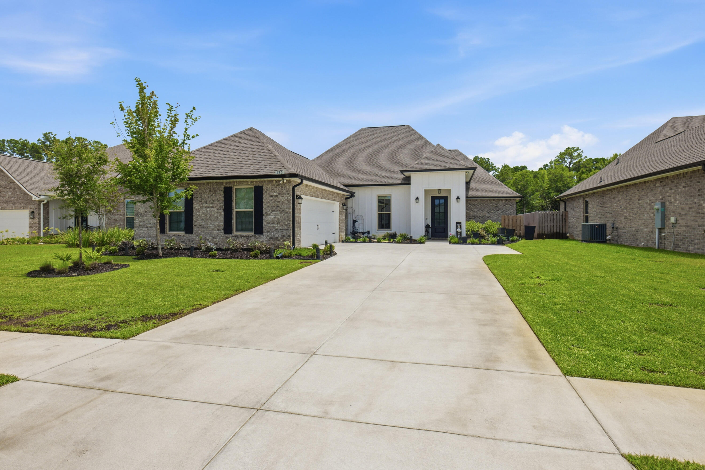 HAMMOCK BAY - STARBURST - Residential