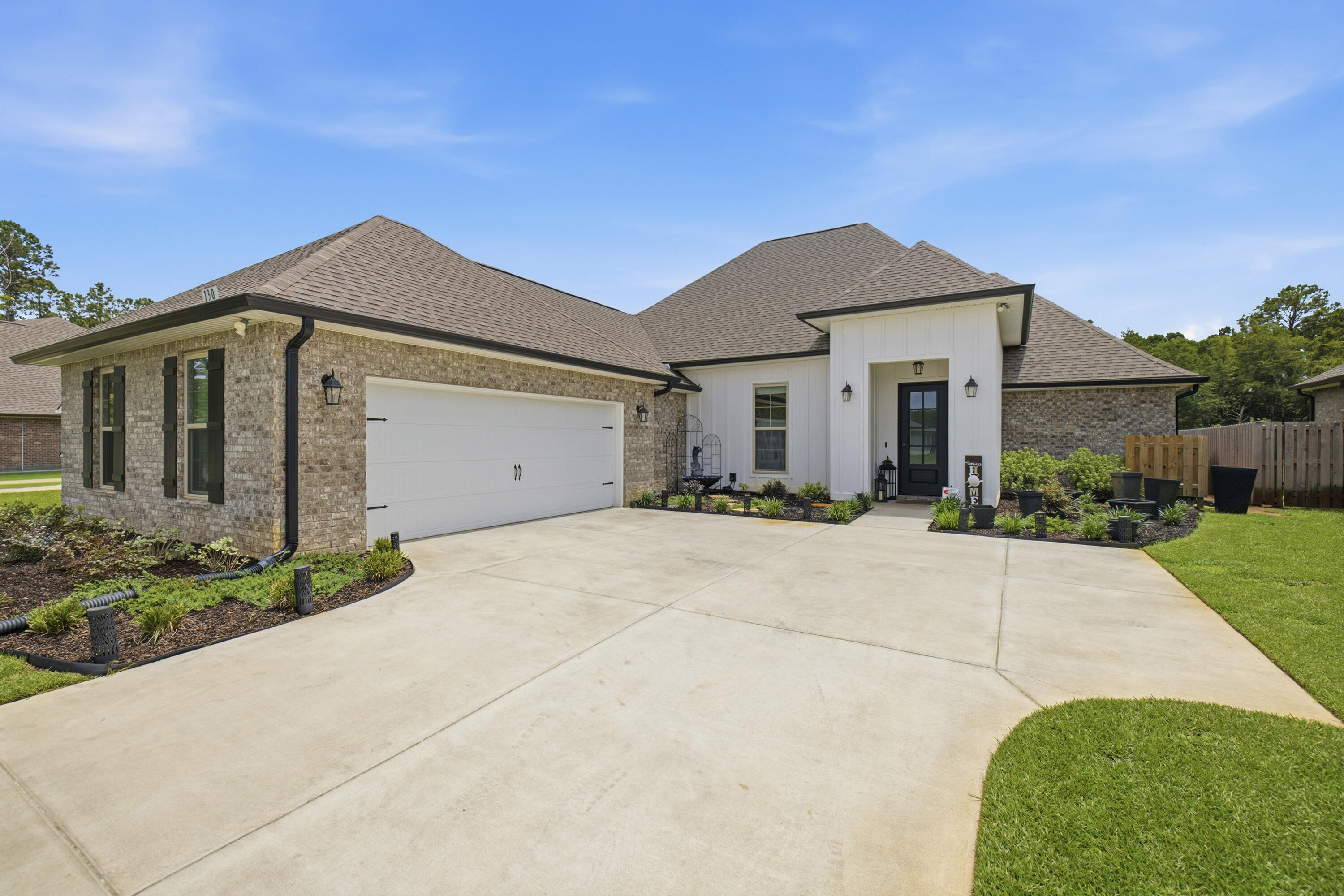 HAMMOCK BAY - STARBURST - Residential