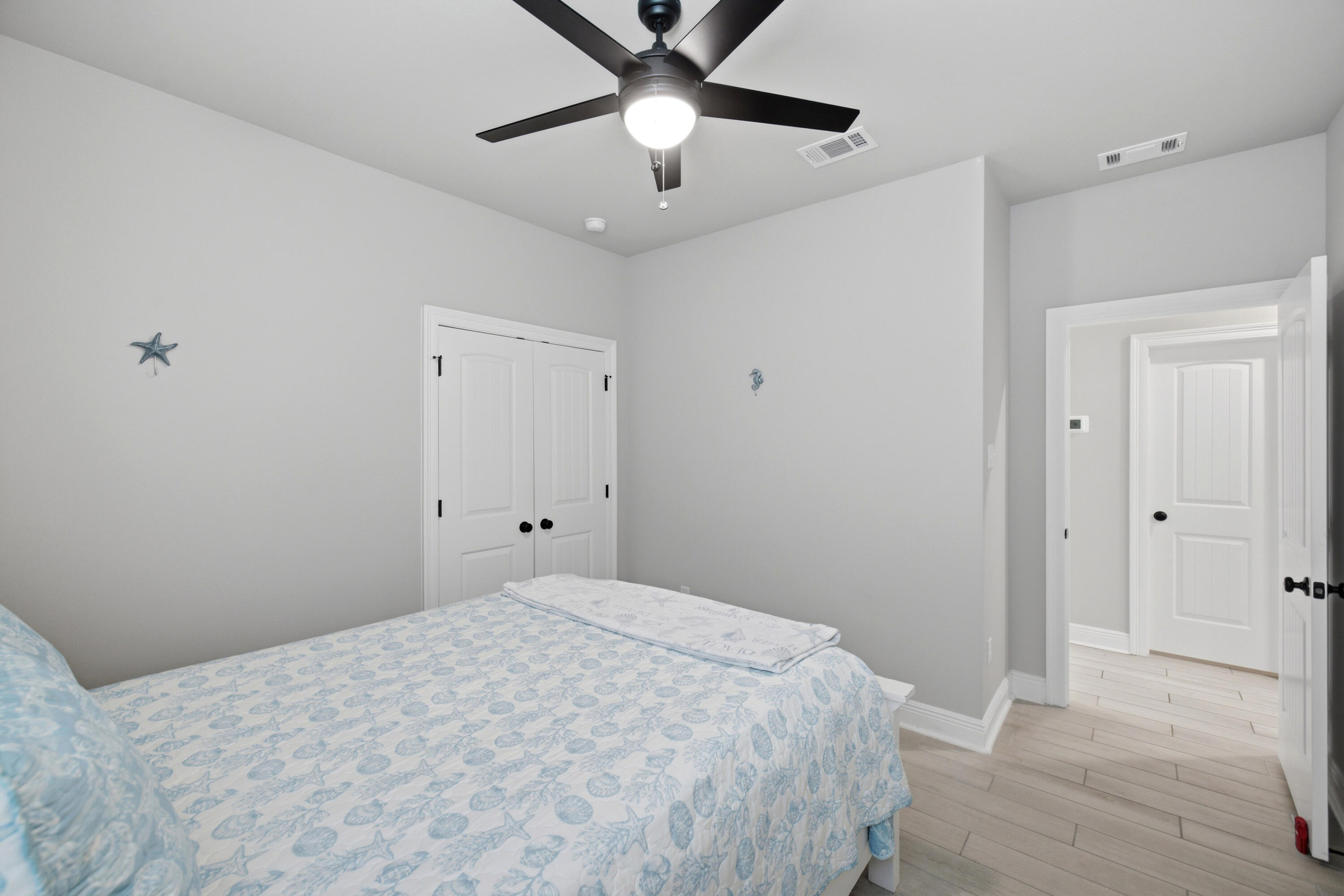 HAMMOCK BAY - STARBURST - Residential