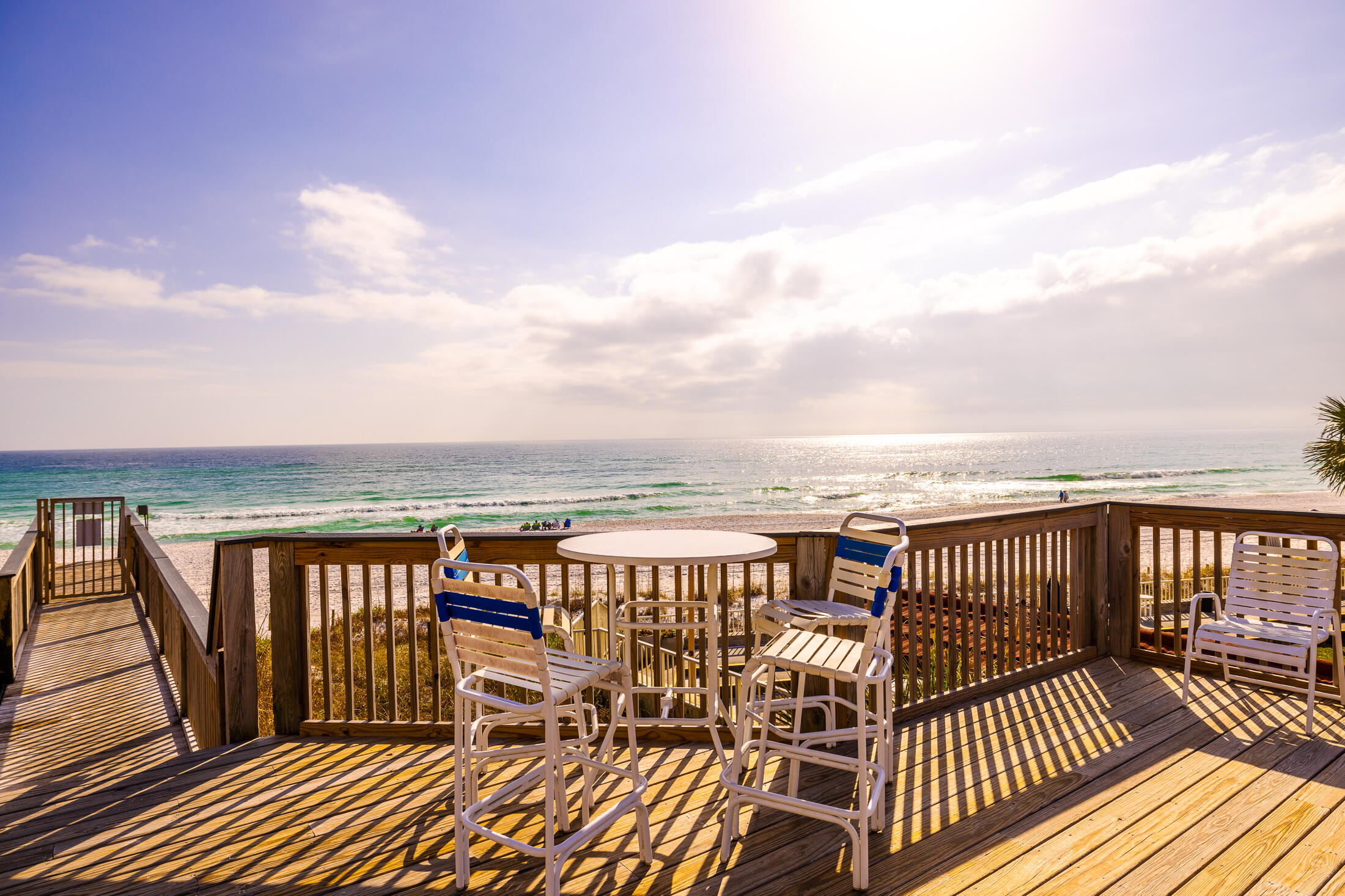 LA VALENCIA BEACH RESORT - Residential
