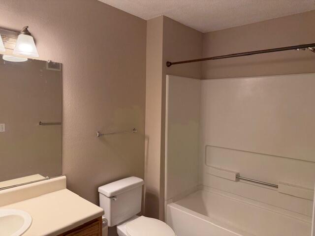 INDIAN LAKE - Residential Lease