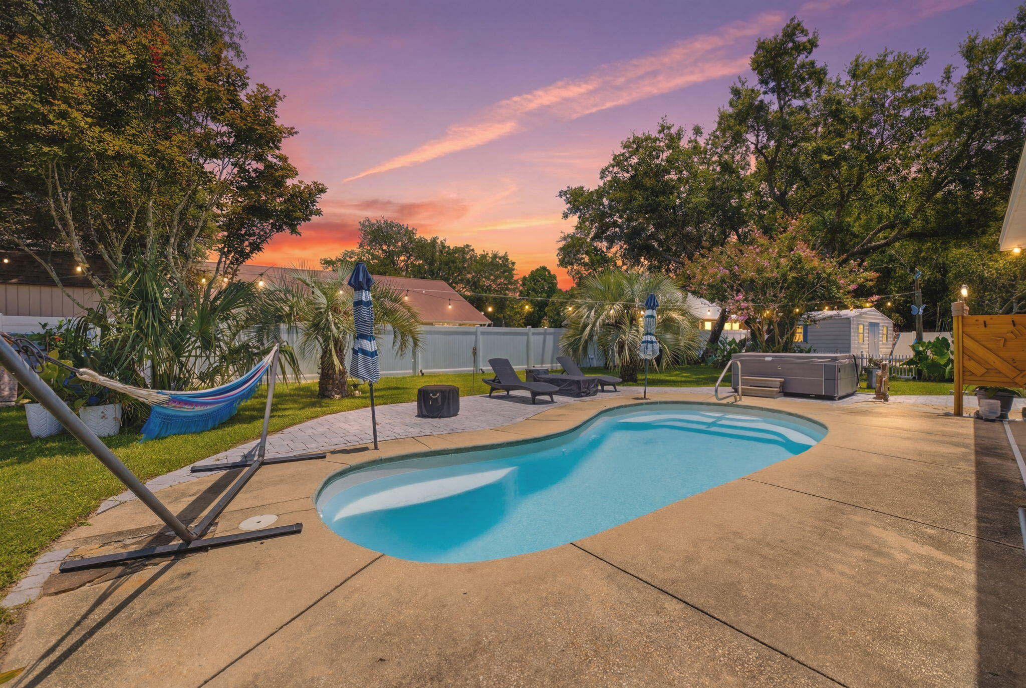 TOM KING ESTATES - Residential