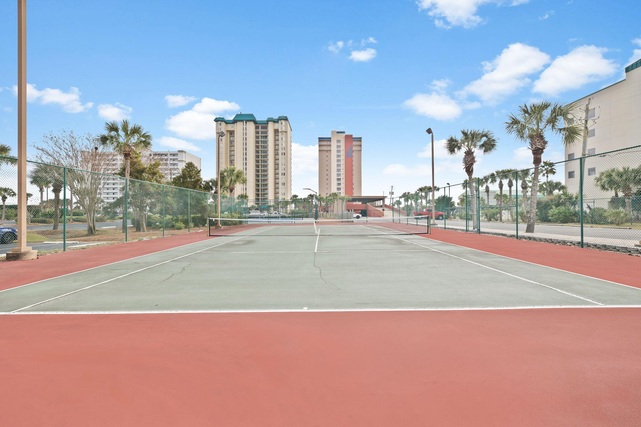 DESTIN TOWERS CONDO - Residential