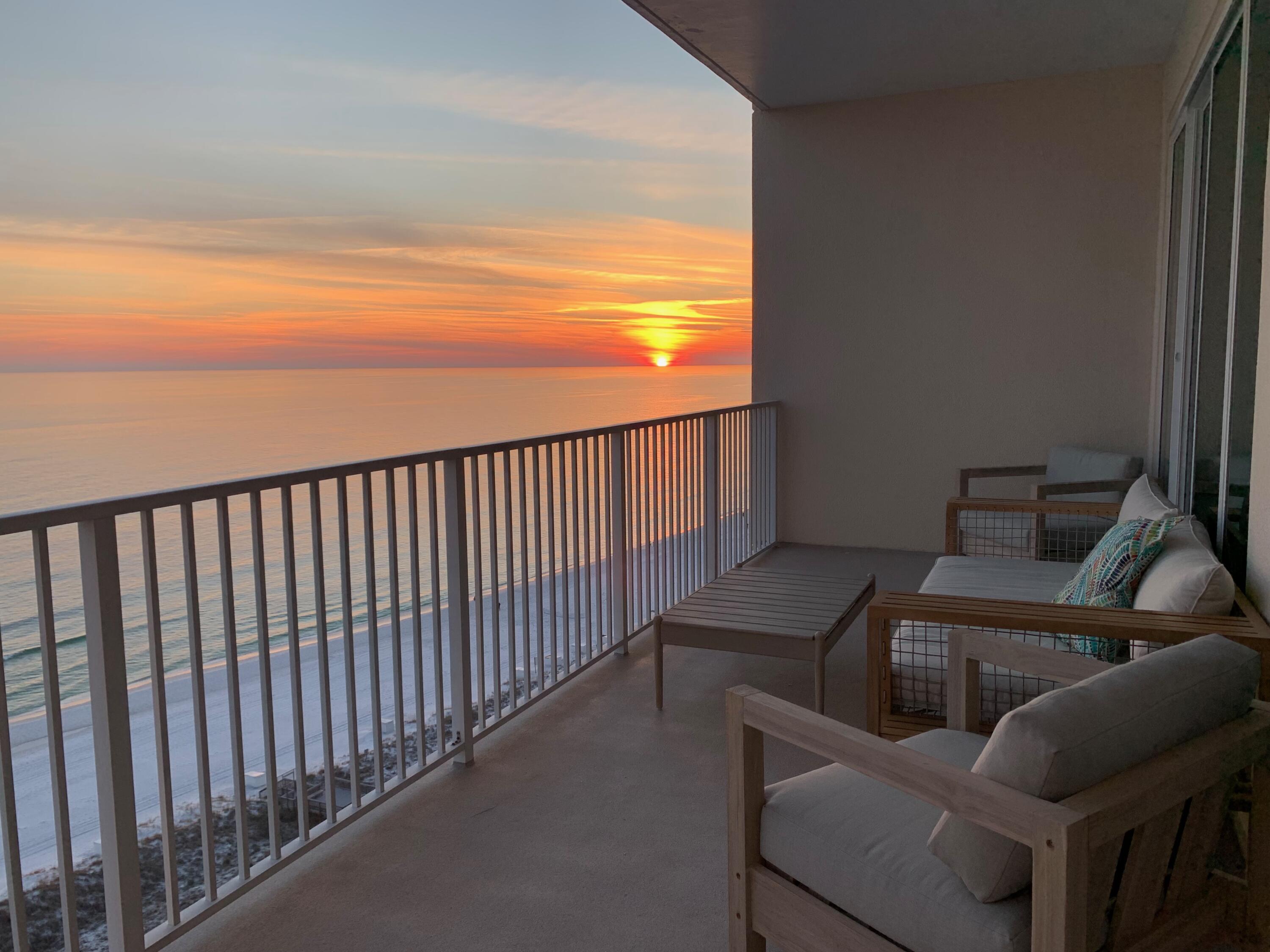 TIDES AT TOPS'L - Residential