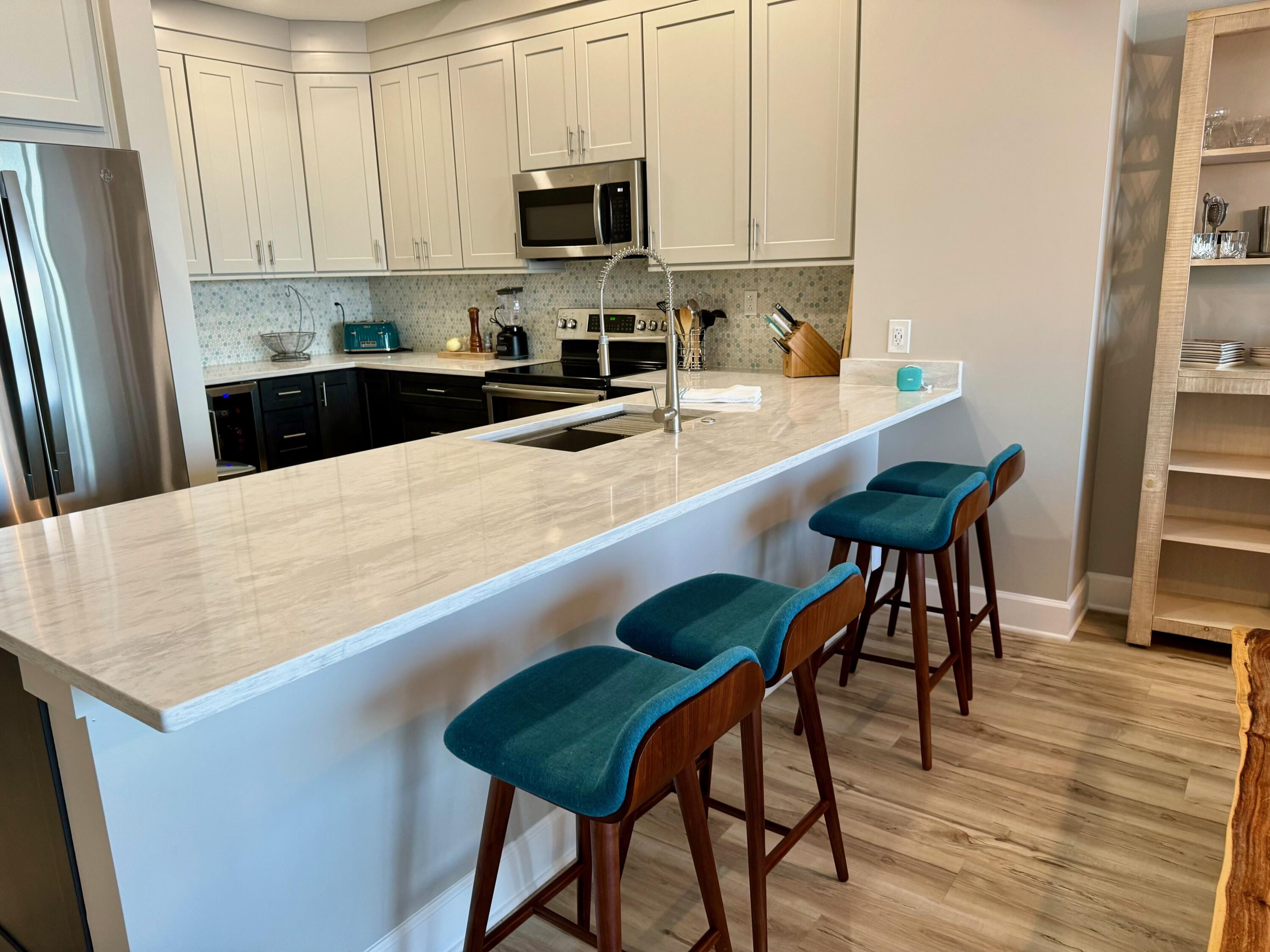 TIDES AT TOPS'L - Residential