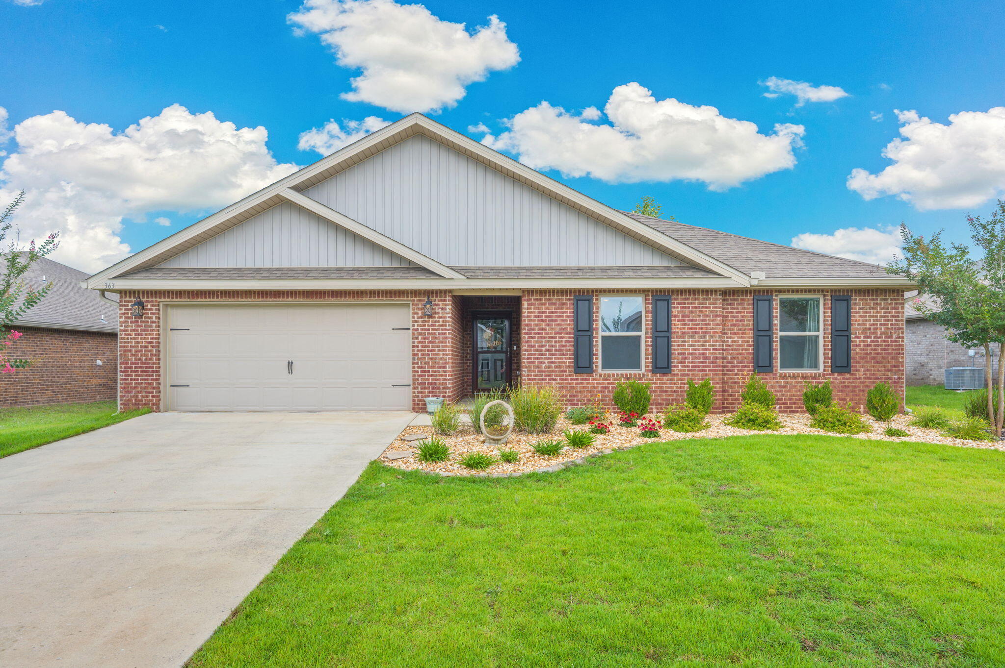 Red Stone Commons - Residential