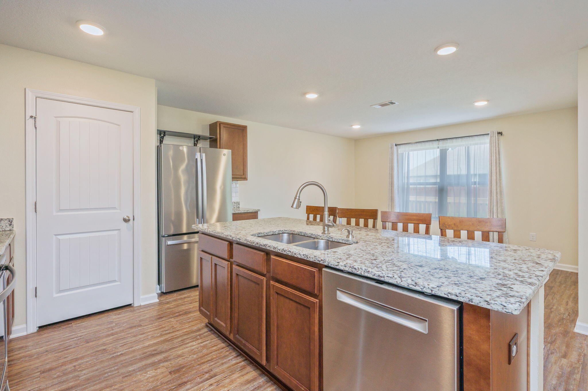 Red Stone Commons - Residential