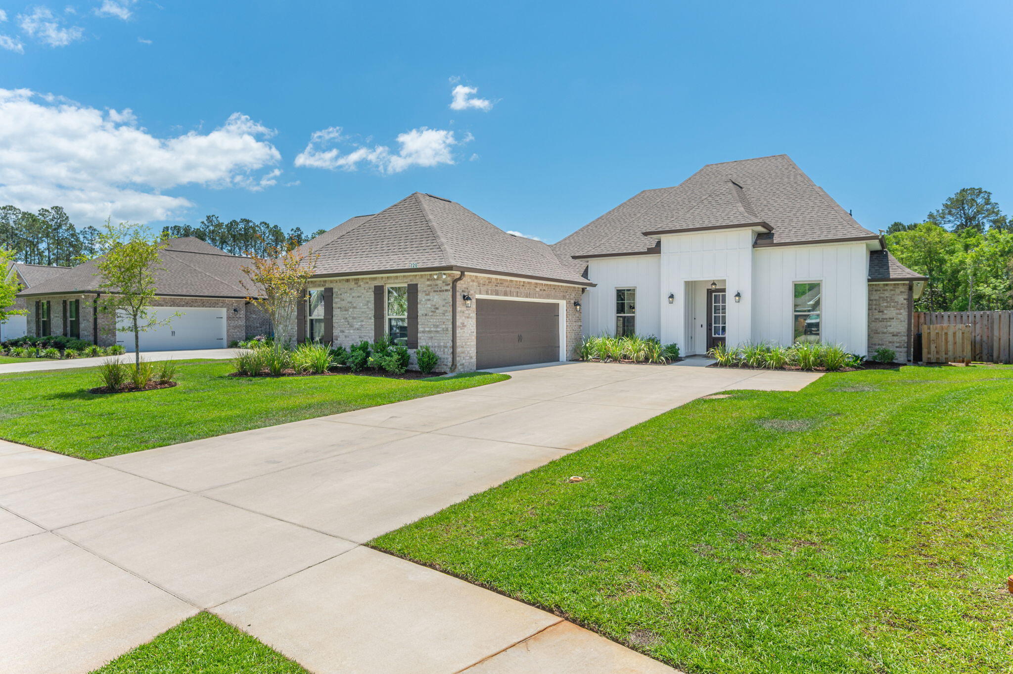 HAMMOCK BAY - STARBURST - Residential
