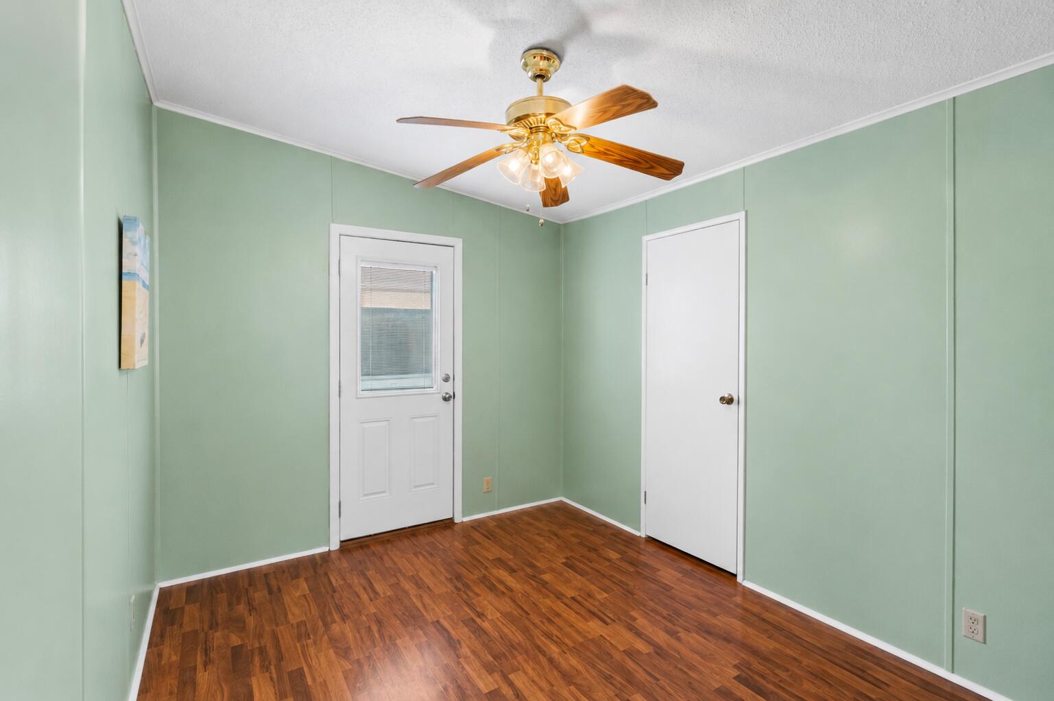 GREENWOOD ACRES - Residential