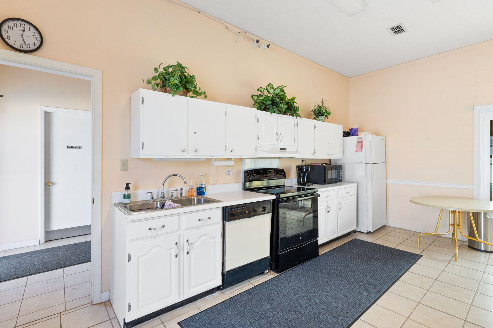 GREENWOOD ACRES - Residential
