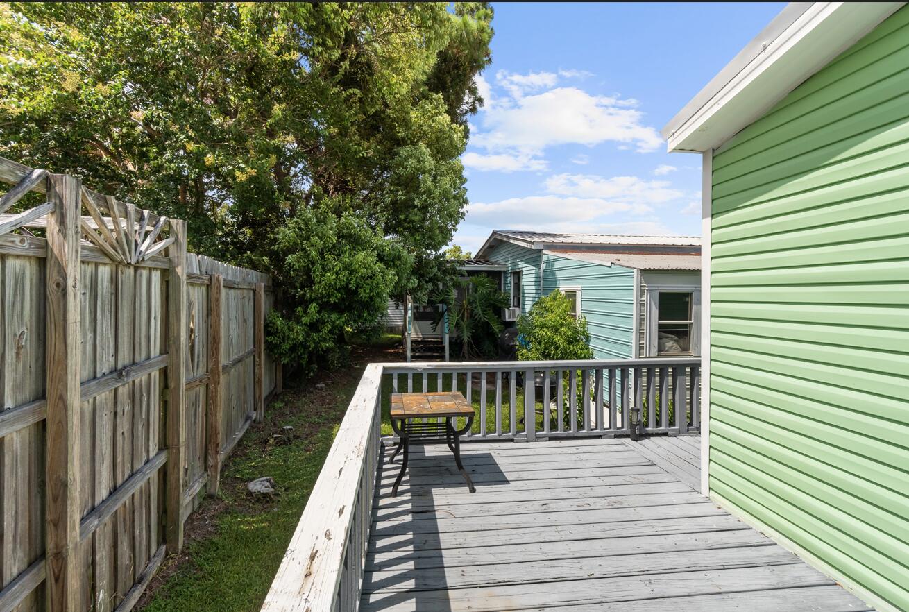 GREENWOOD ACRES - Residential