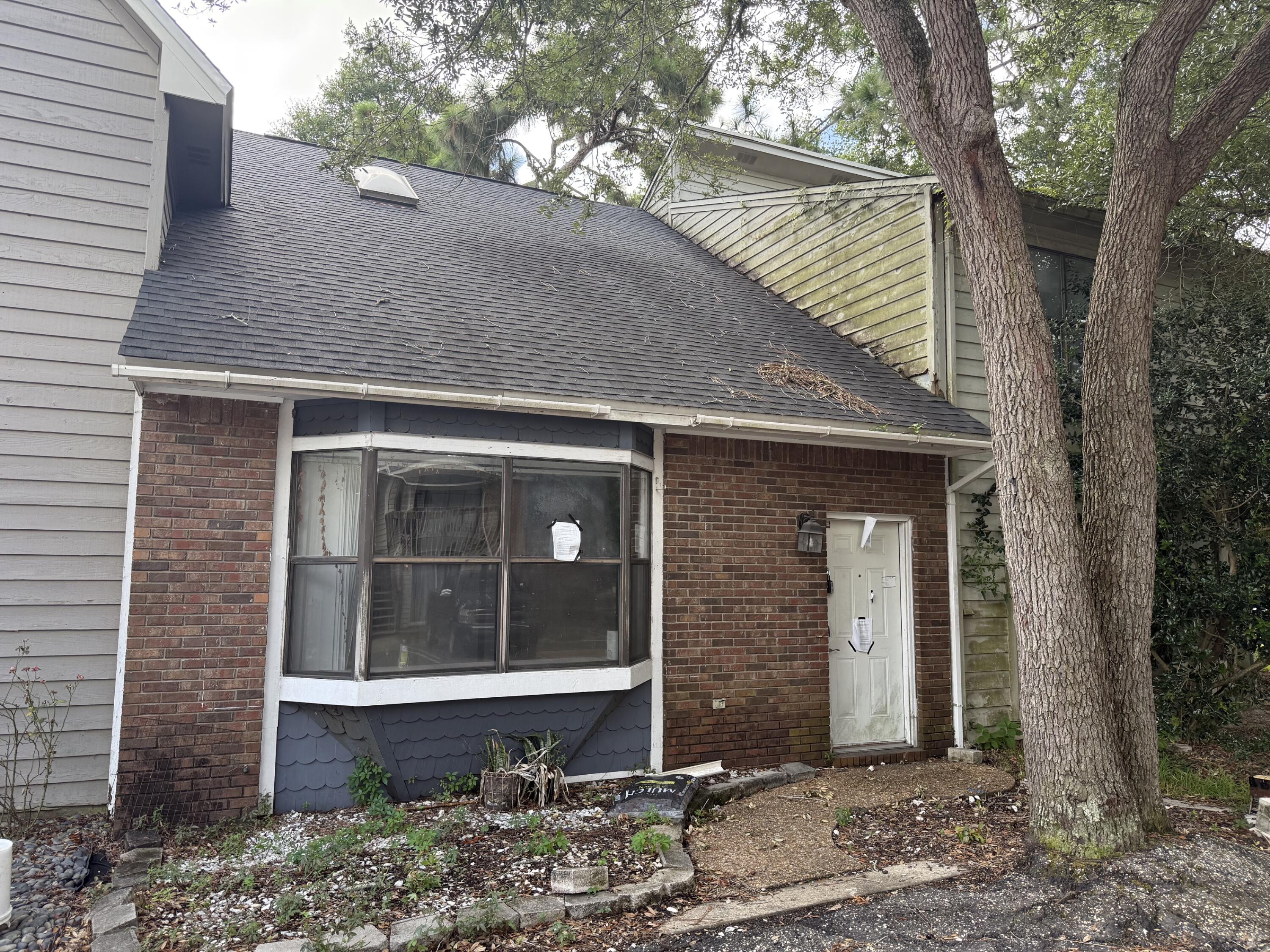 SHANGRA WOODS 1ST ADDN - Residential