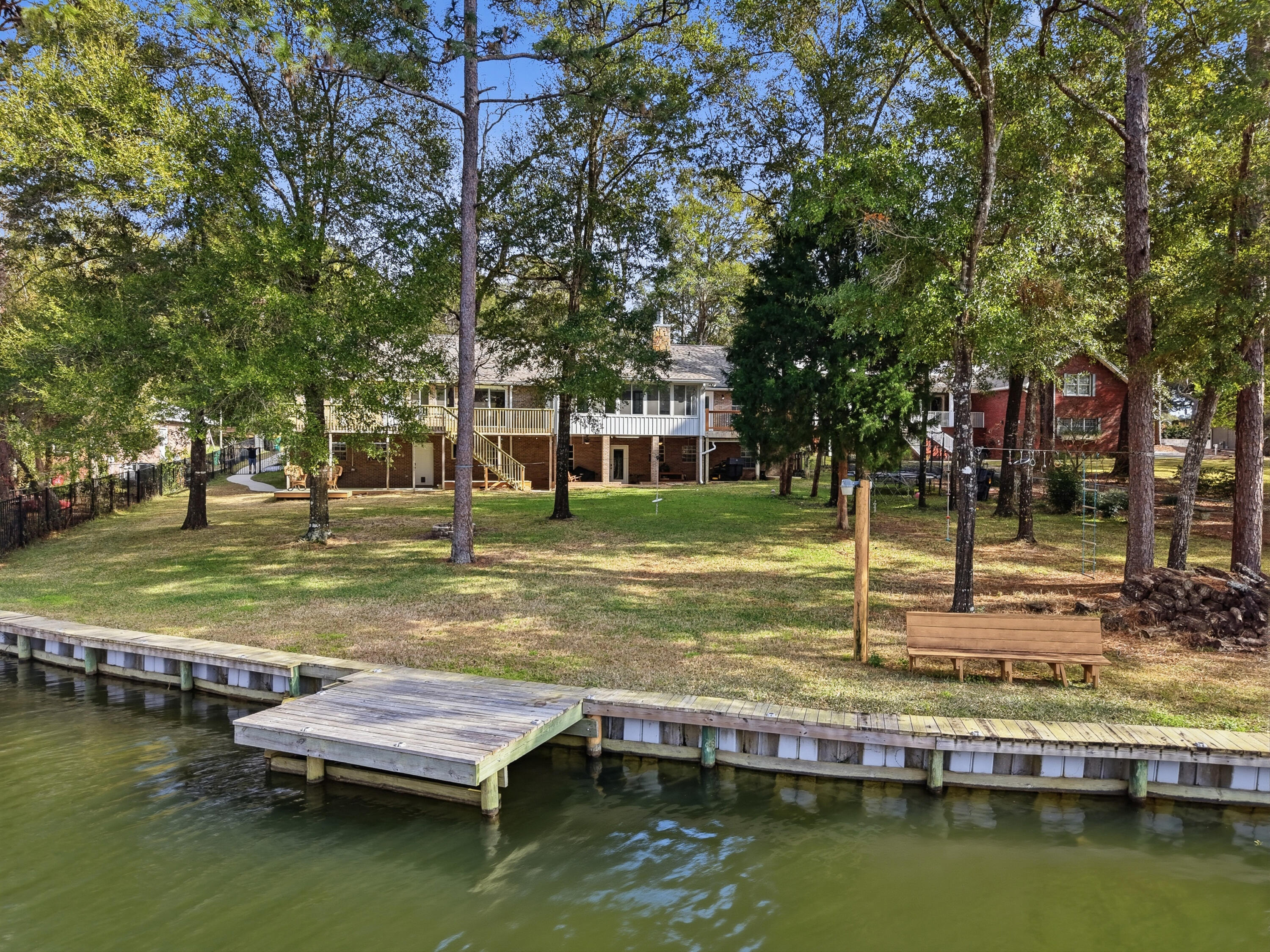 ROCKY BAYOU ESTATES 03 - Residential