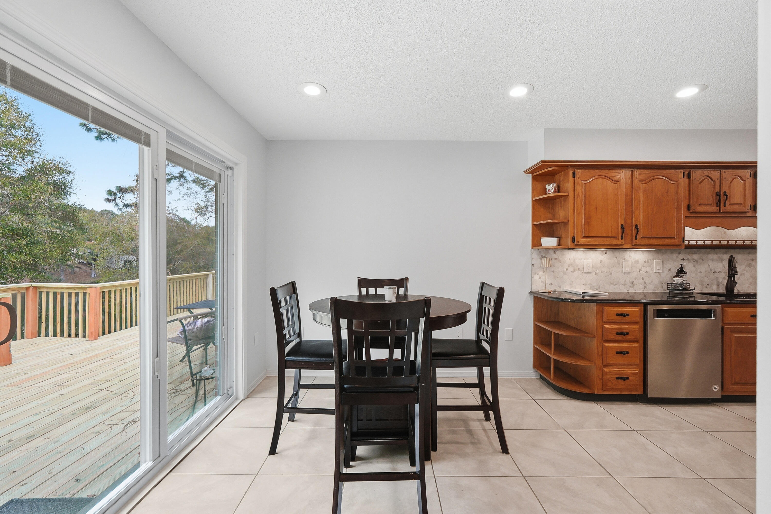 ROCKY BAYOU ESTATES 03 - Residential