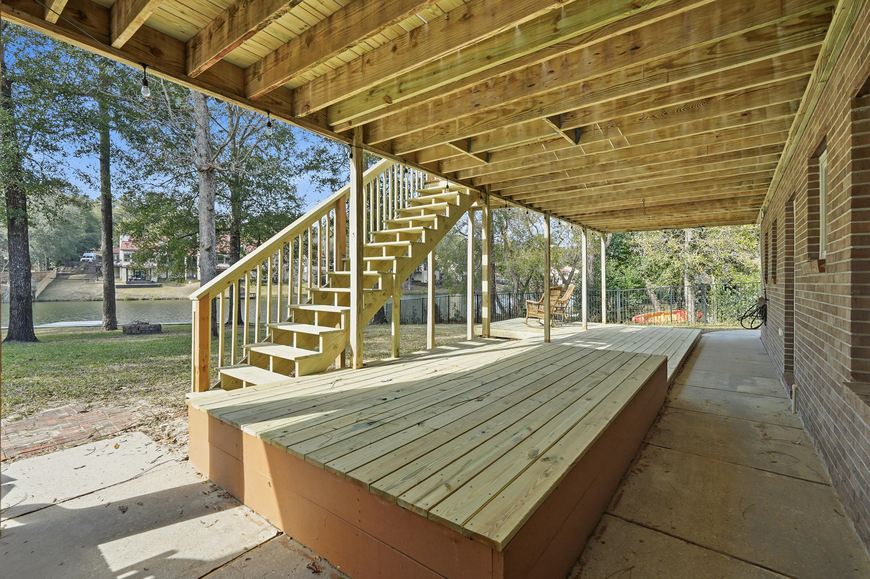 ROCKY BAYOU ESTATES 03 - Residential