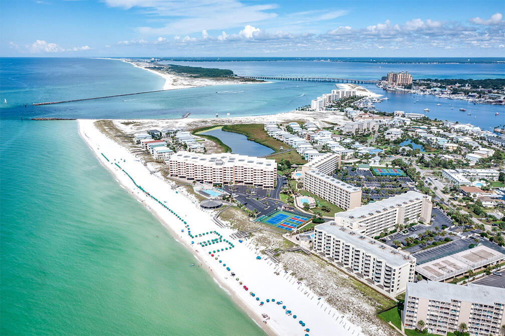 ISLANDER CONDO PH 2 - Residential