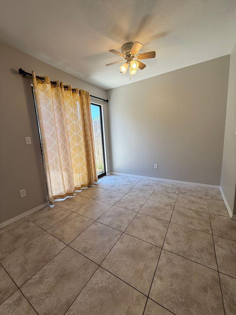 BROWNSVILLE STATION - Residential Lease