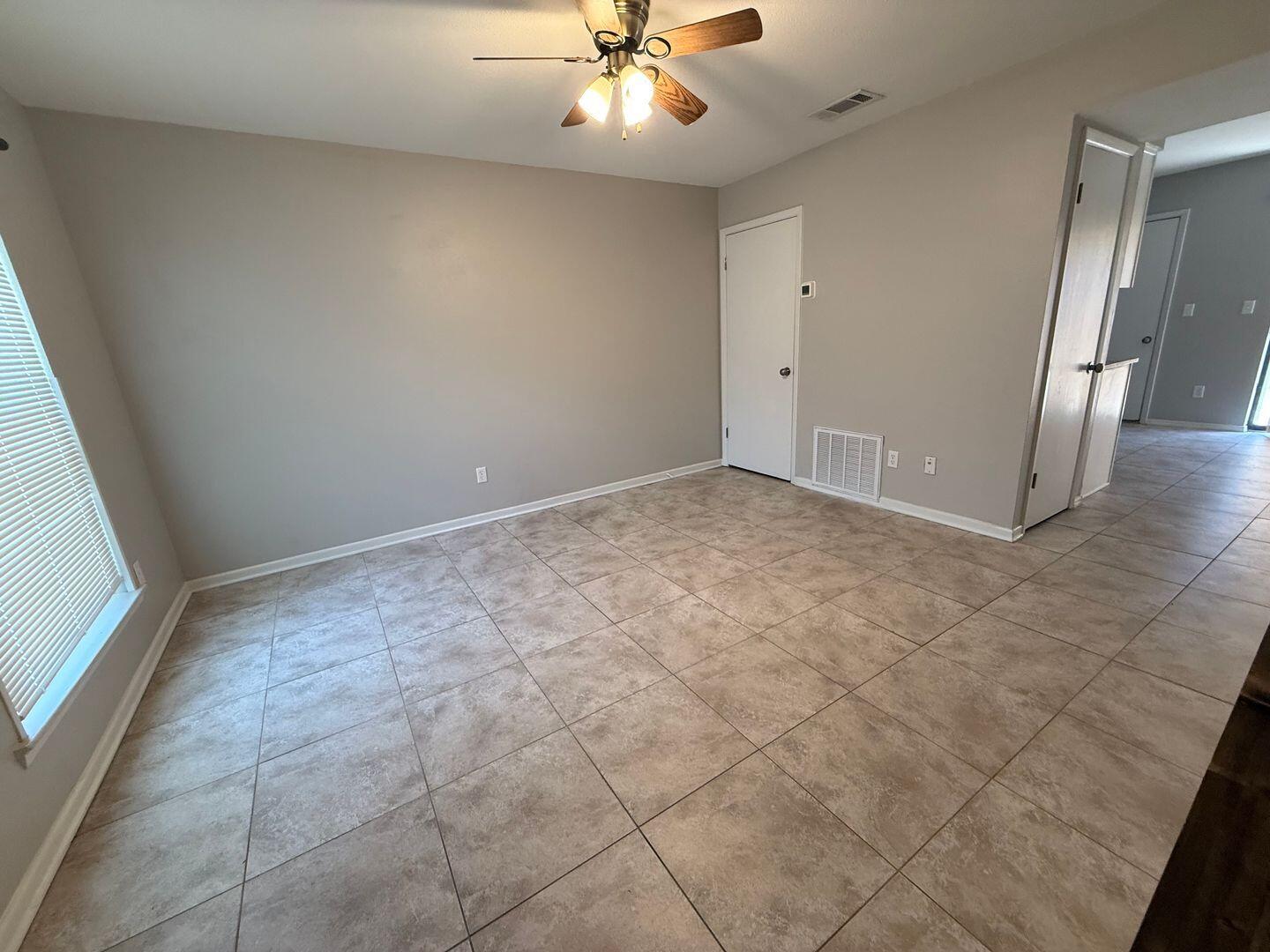 BROWNSVILLE STATION - Residential Lease
