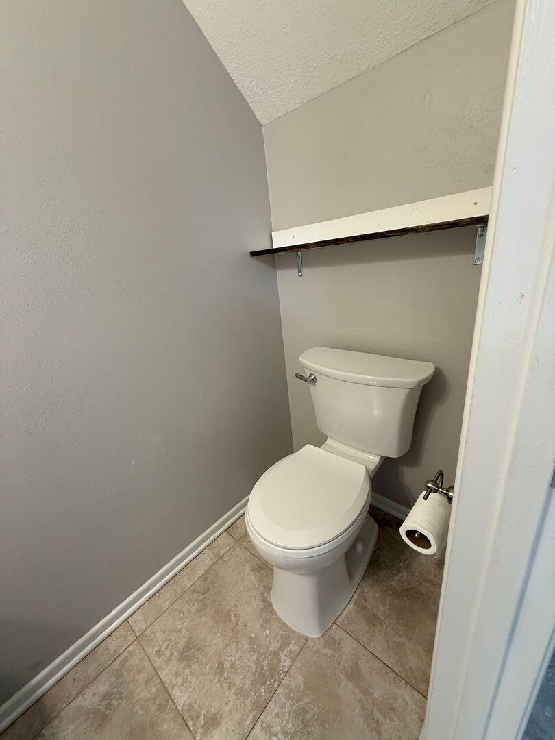 BROWNSVILLE STATION - Residential Lease