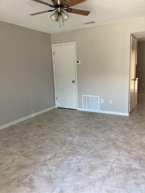 BROWNSVILLE STATION - Residential Lease