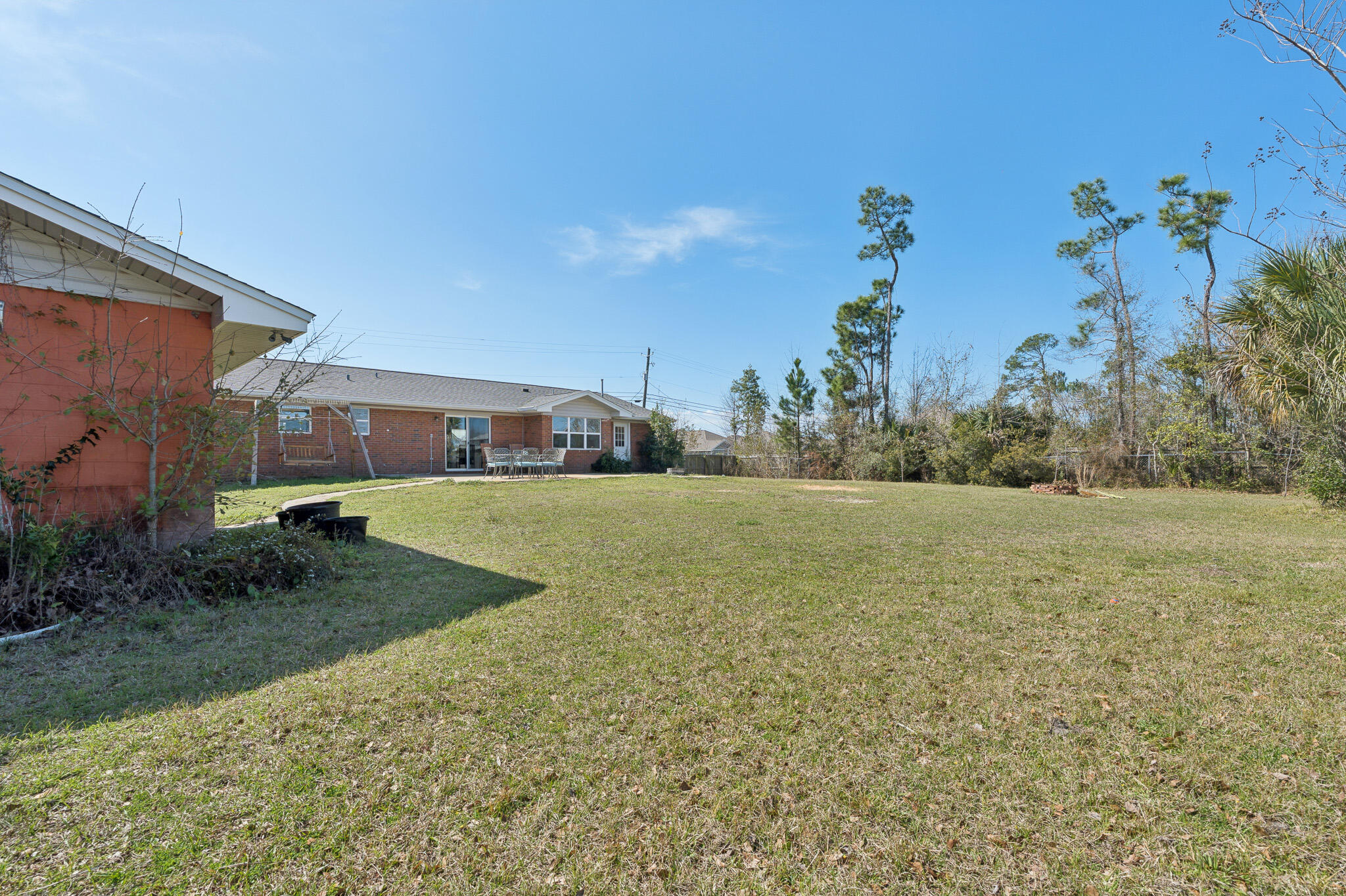 COLLEGE POINT - Residential
