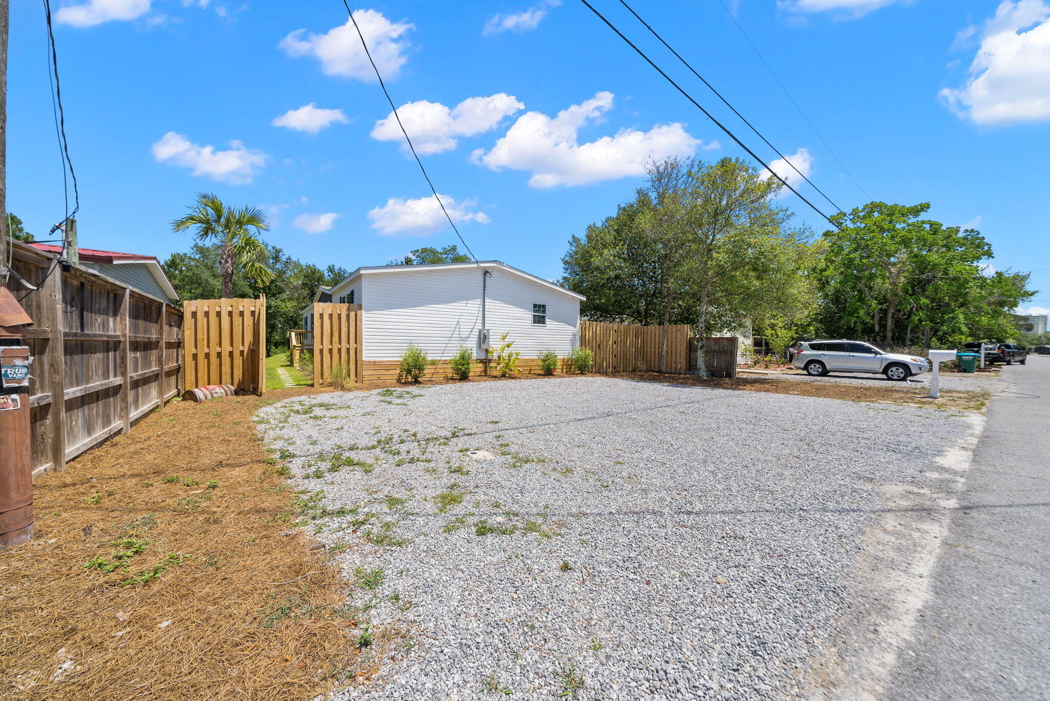NO RECORDED SUBDIVISION - Residential