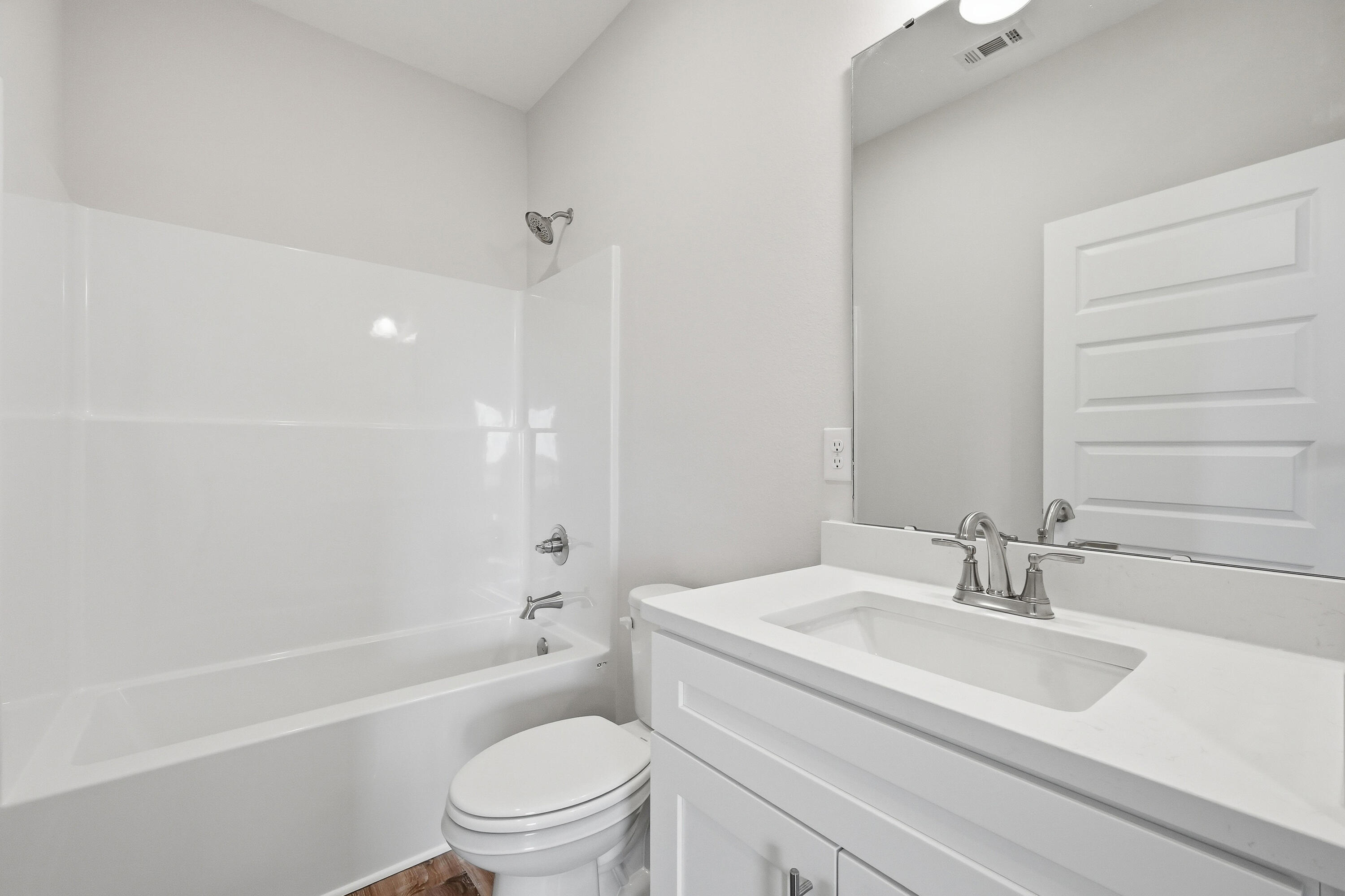 SOUTHERN CHARM - Residential