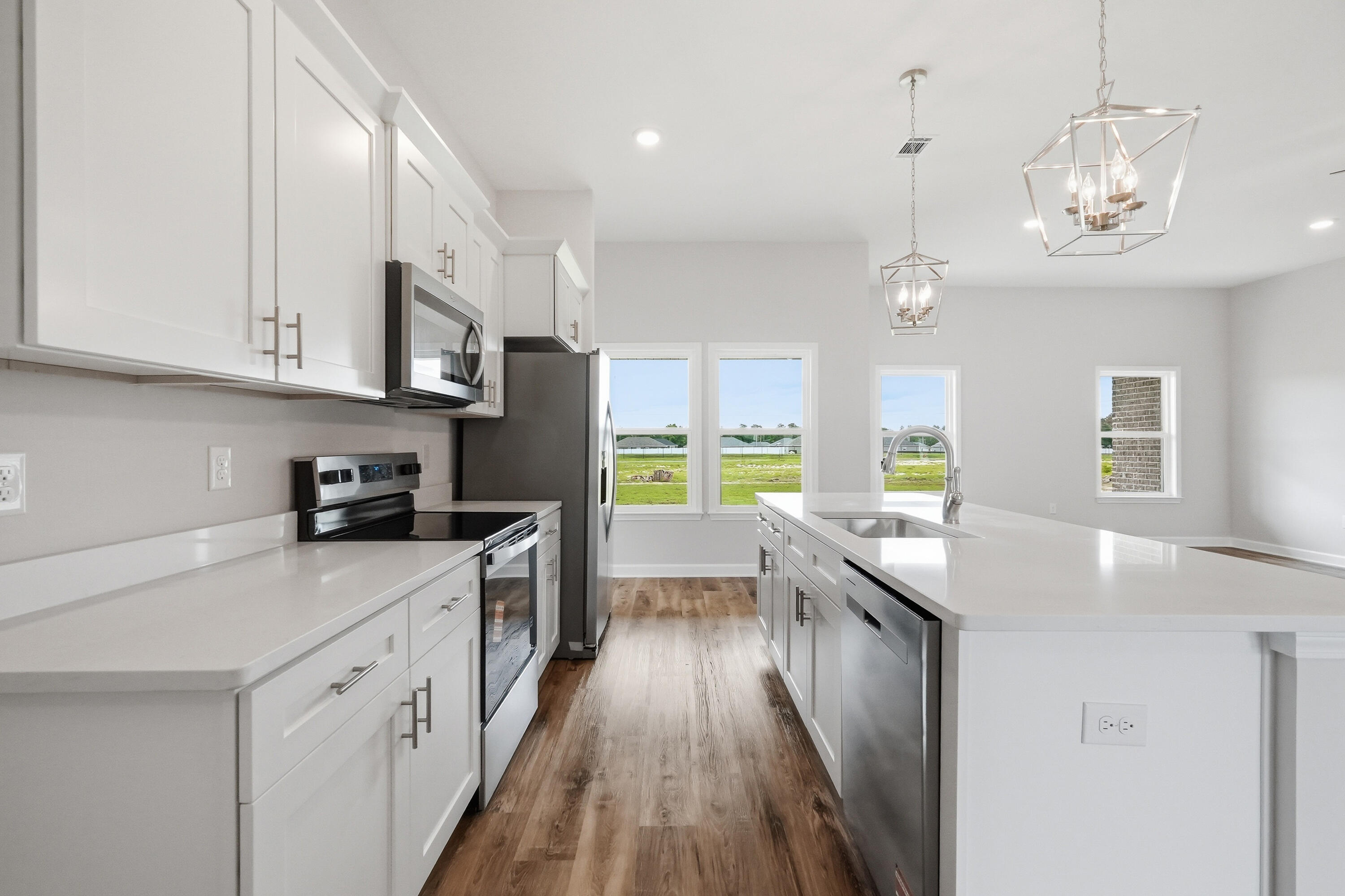 SOUTHERN CHARM - Residential