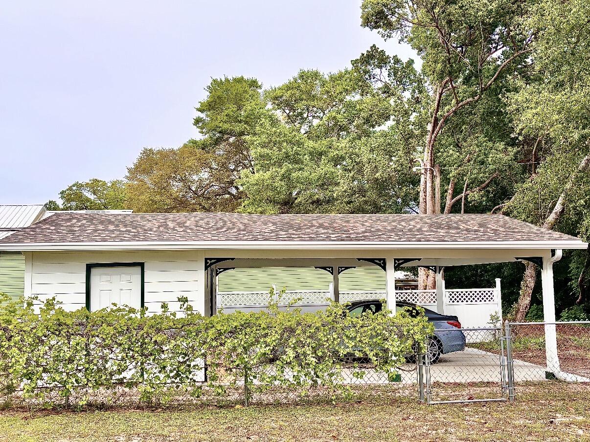 TOWN OF DEFUNIAK SPRINGS - Residential