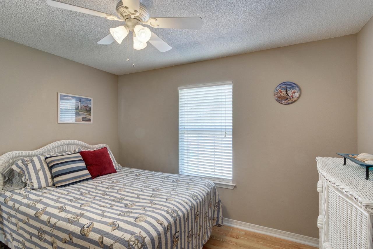 HAMPTON RIDGE ESTATES - Residential