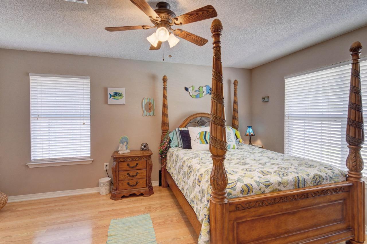 HAMPTON RIDGE ESTATES - Residential