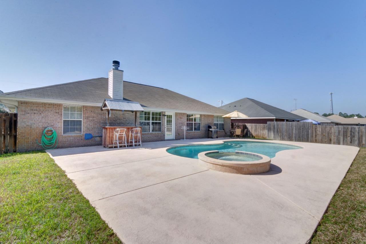 HAMPTON RIDGE ESTATES - Residential