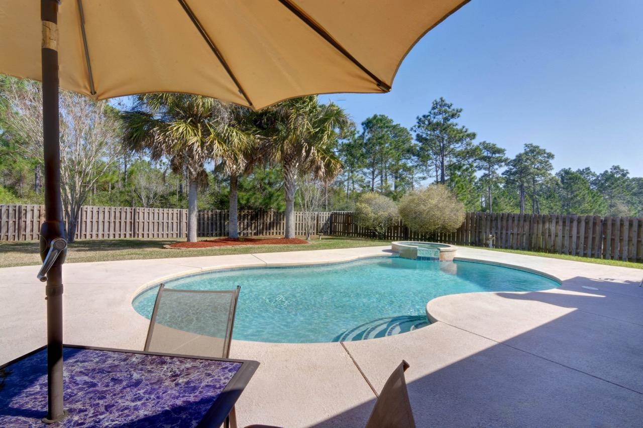HAMPTON RIDGE ESTATES - Residential