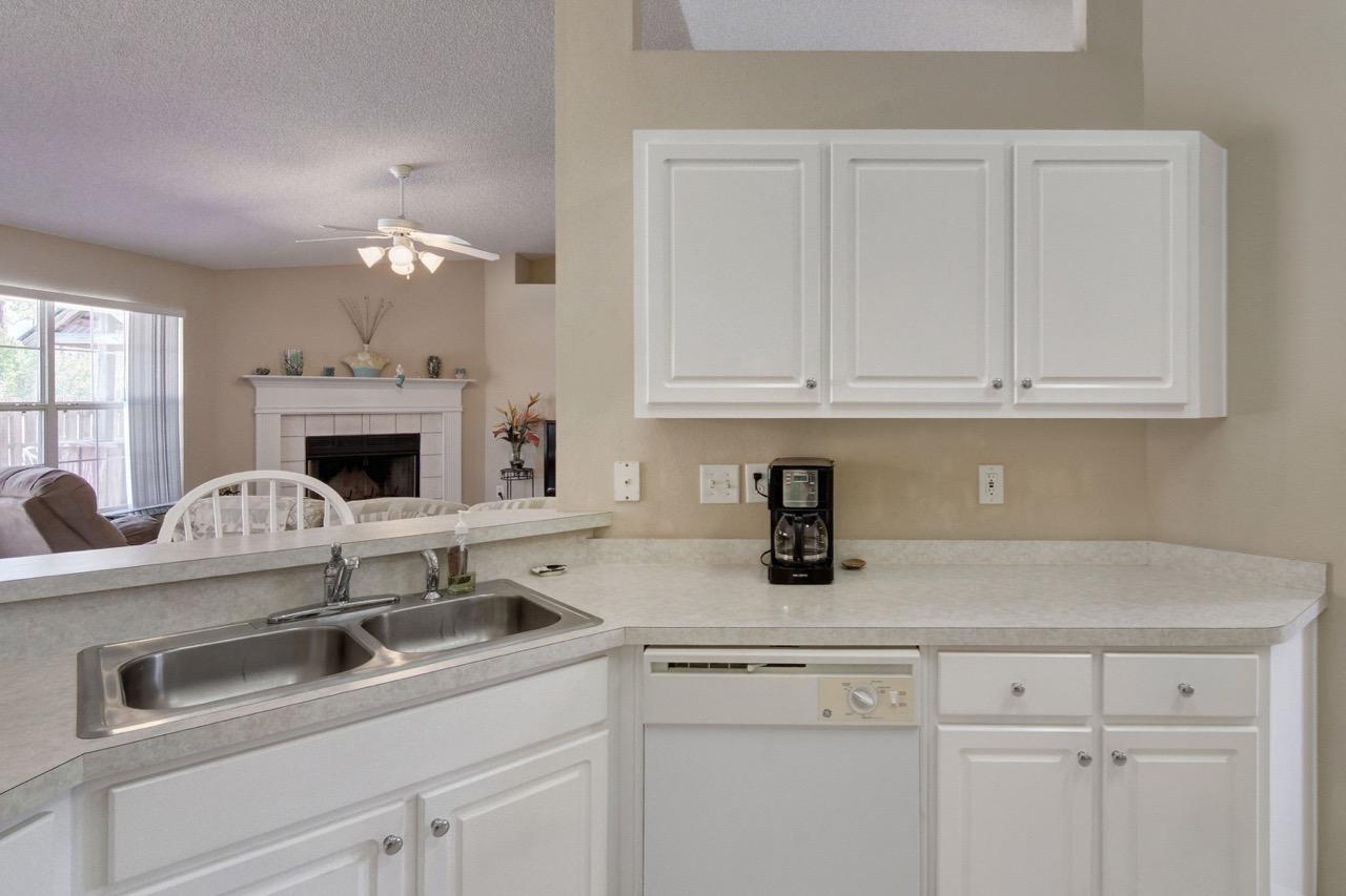 HAMPTON RIDGE ESTATES - Residential