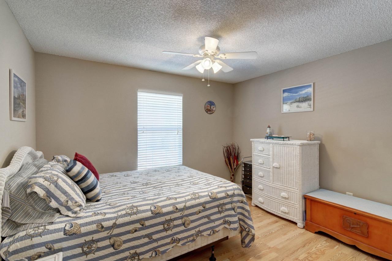 HAMPTON RIDGE ESTATES - Residential