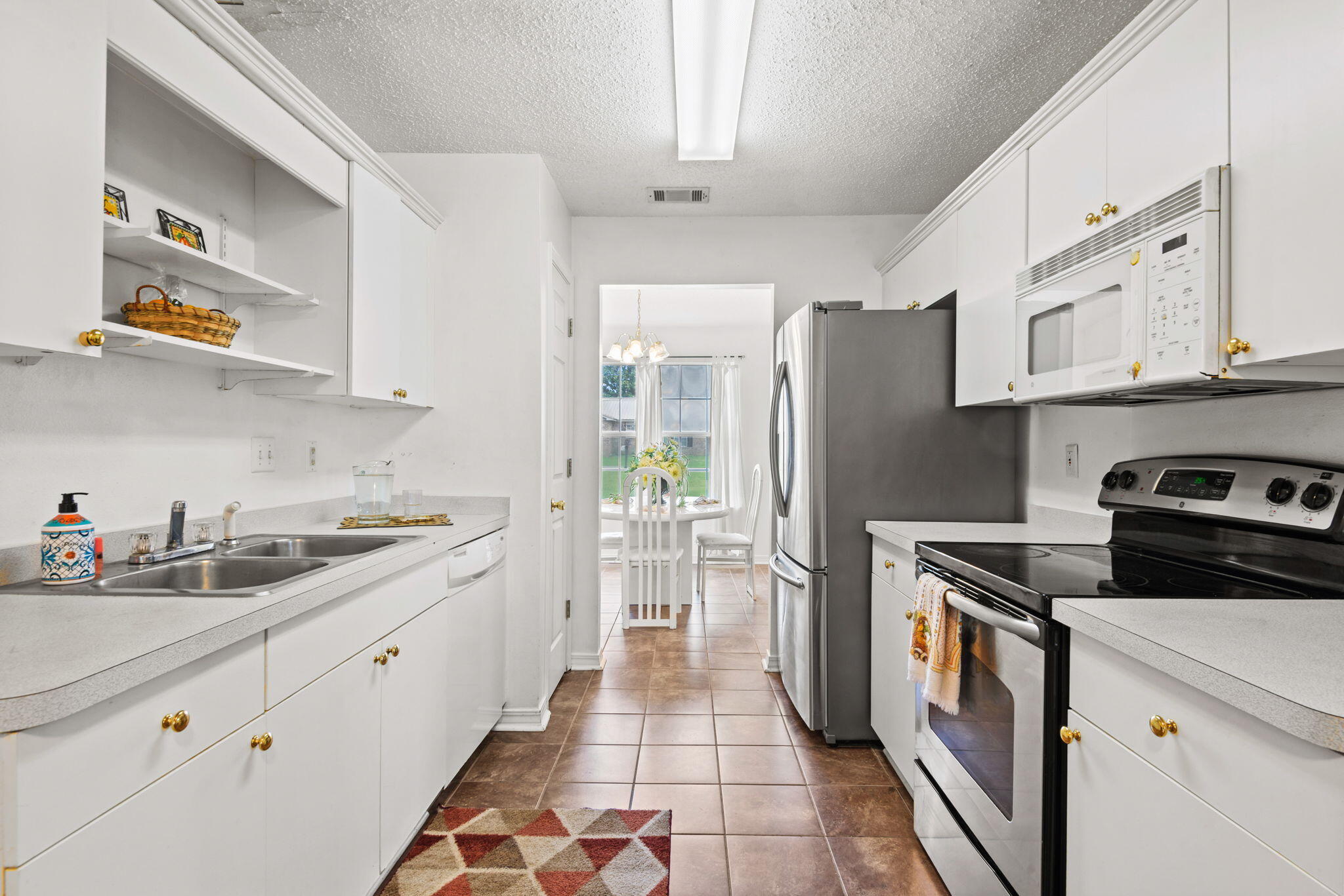 COUNTRYVIEW ESTATES - Residential