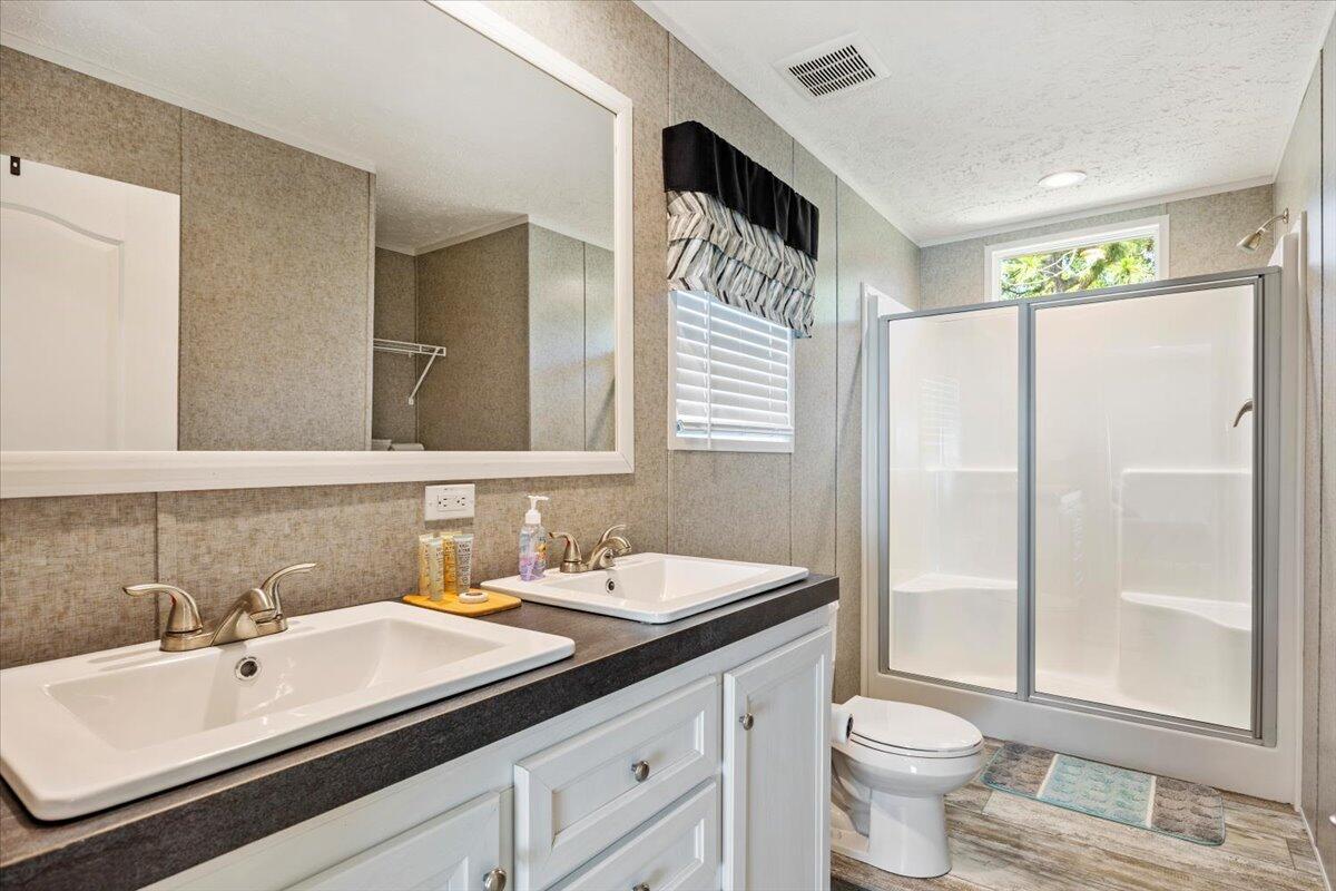DE GALVEZ HIGHLANDS - Residential