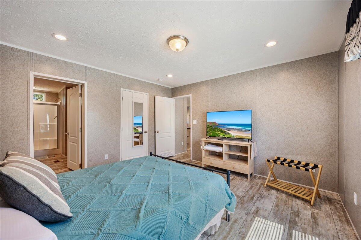 DE GALVEZ HIGHLANDS - Residential