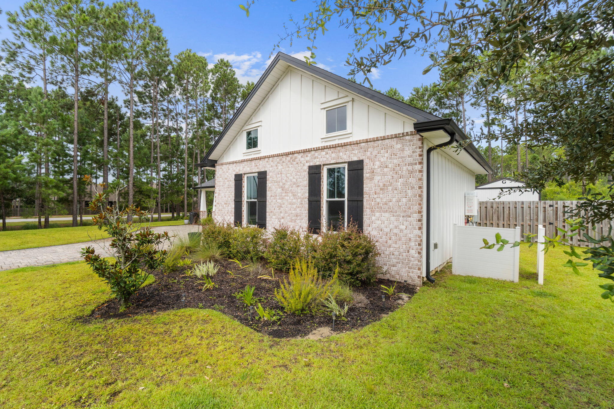 HAMMOCK BAY - Residential