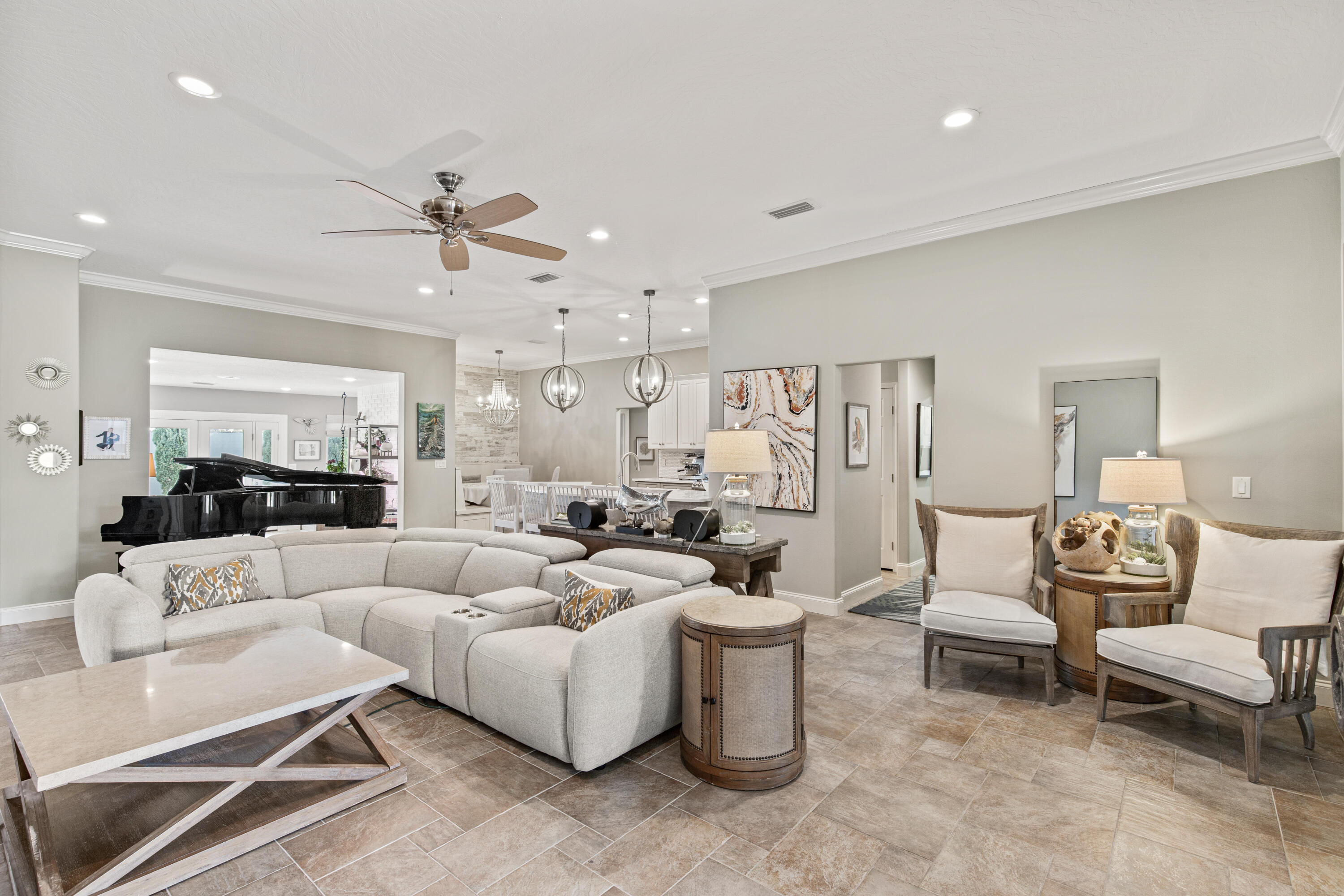 AVALON BEACH ESTATES - Residential