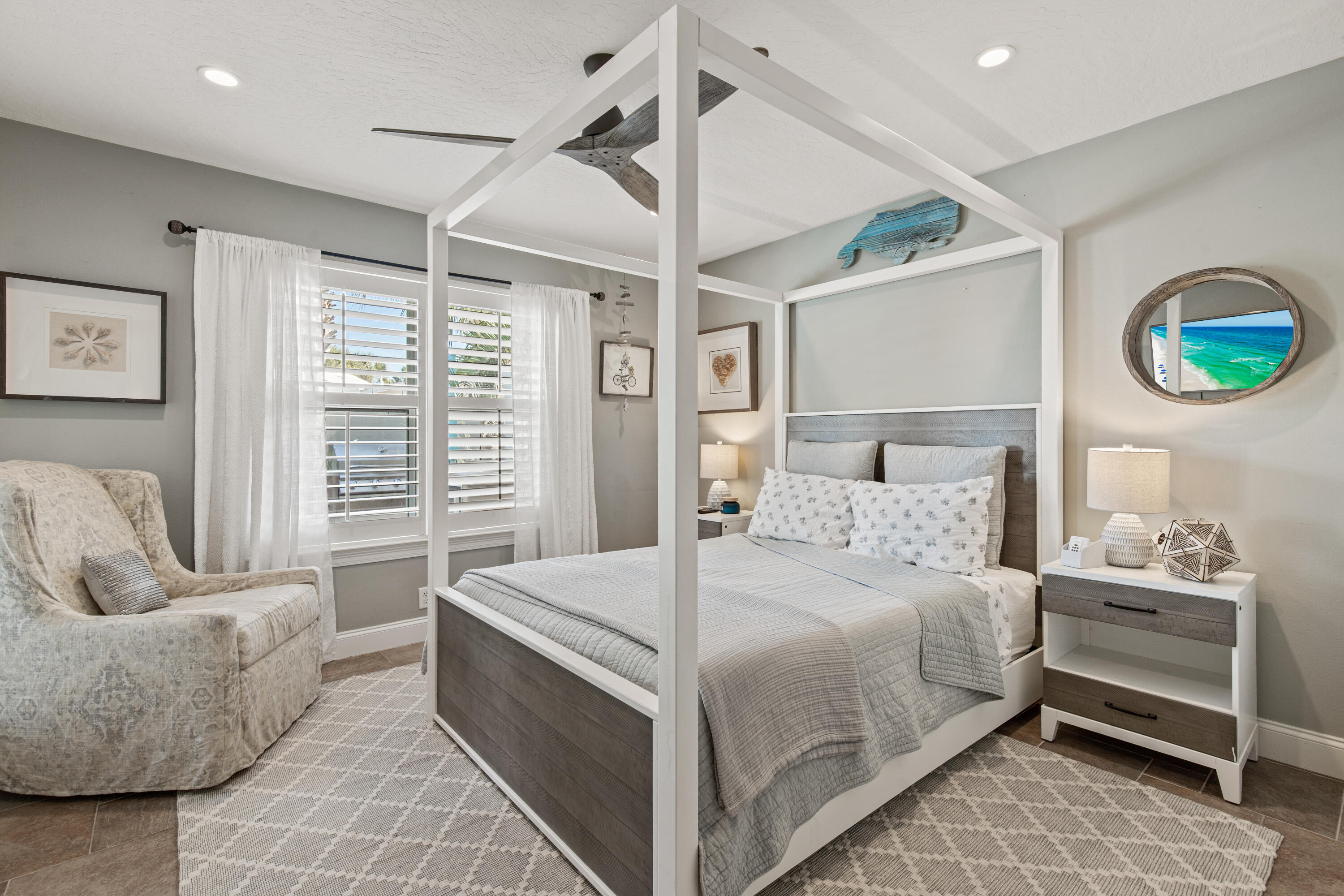 AVALON BEACH ESTATES - Residential