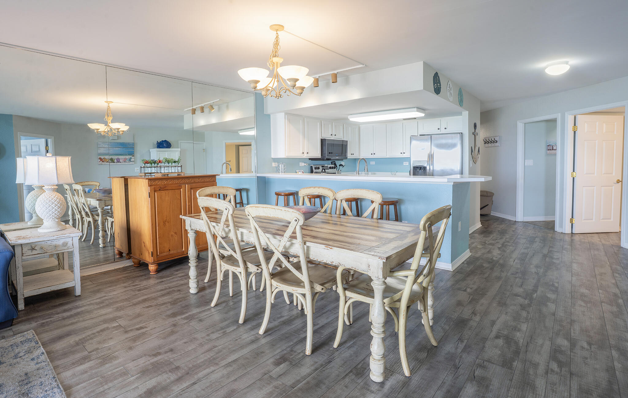 ISLANDER BEACH RESORT CONDO - Residential