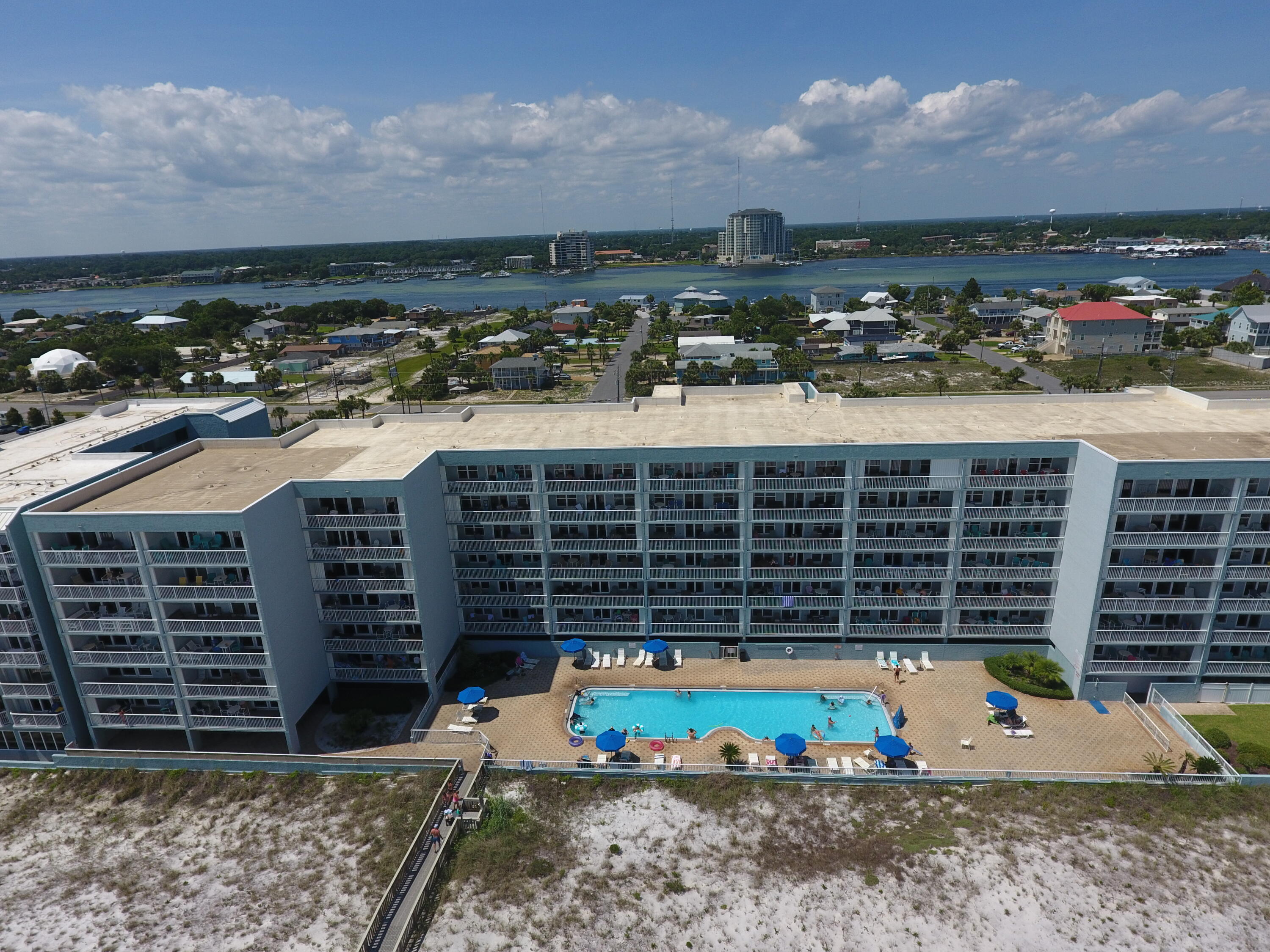 ISLANDER BEACH RESORT CONDO - Residential