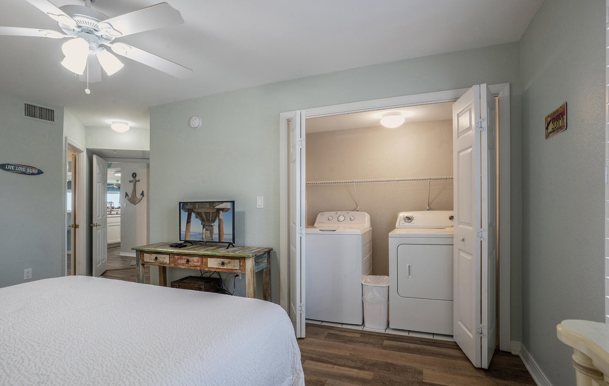 ISLANDER BEACH RESORT CONDO - Residential
